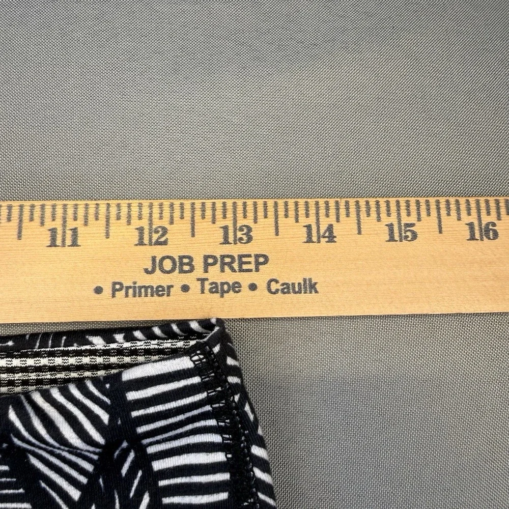 Lululemon Women Wonder Under Leggings Black White Mid Rise Stretch Crop Sz 6